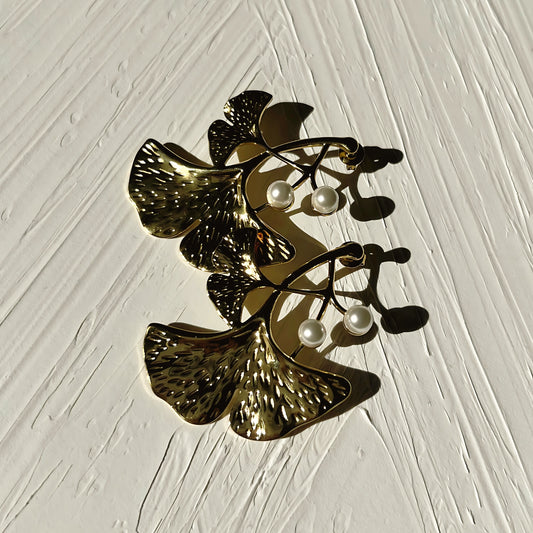 Elderflower Gold Earrings