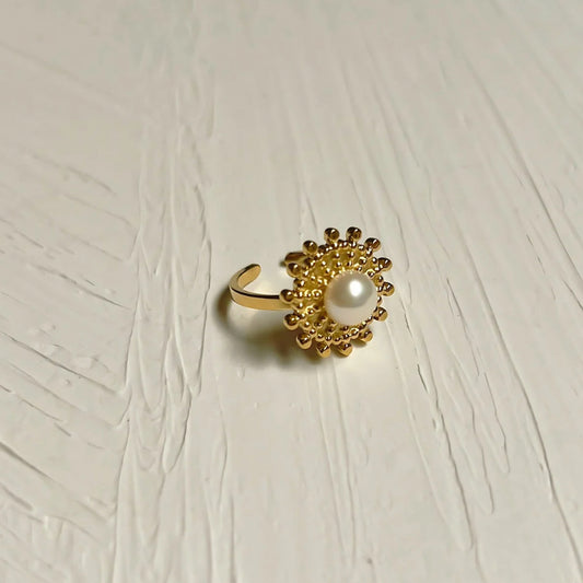 Pearl Star Gold Ring